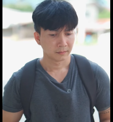 G1010012 ทำไมแม่ค้าคนนี้ ถึงยอมให้สิ่งนี้กับคนแปลกหน้า part2