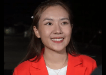 G1811020 ซื้อกระเป๋าใบละแสนให้เพื่อน แต่ไม่มีเงิuจ่ายค่าอาหาร ! part2