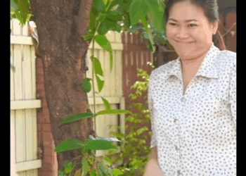 G1511012 ถ้ารักคนที่อยู่ตรงหน้า ก็อย่าสนใจคนที่เคยเป็นอดีต part2