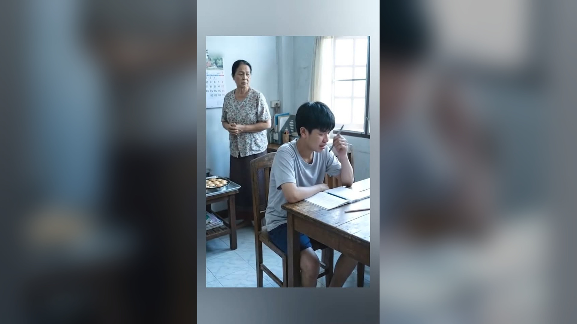 G2105013_พ่อทิ้งหลานให้ยายเลี้ยง_part2 | Kaliana Knighton