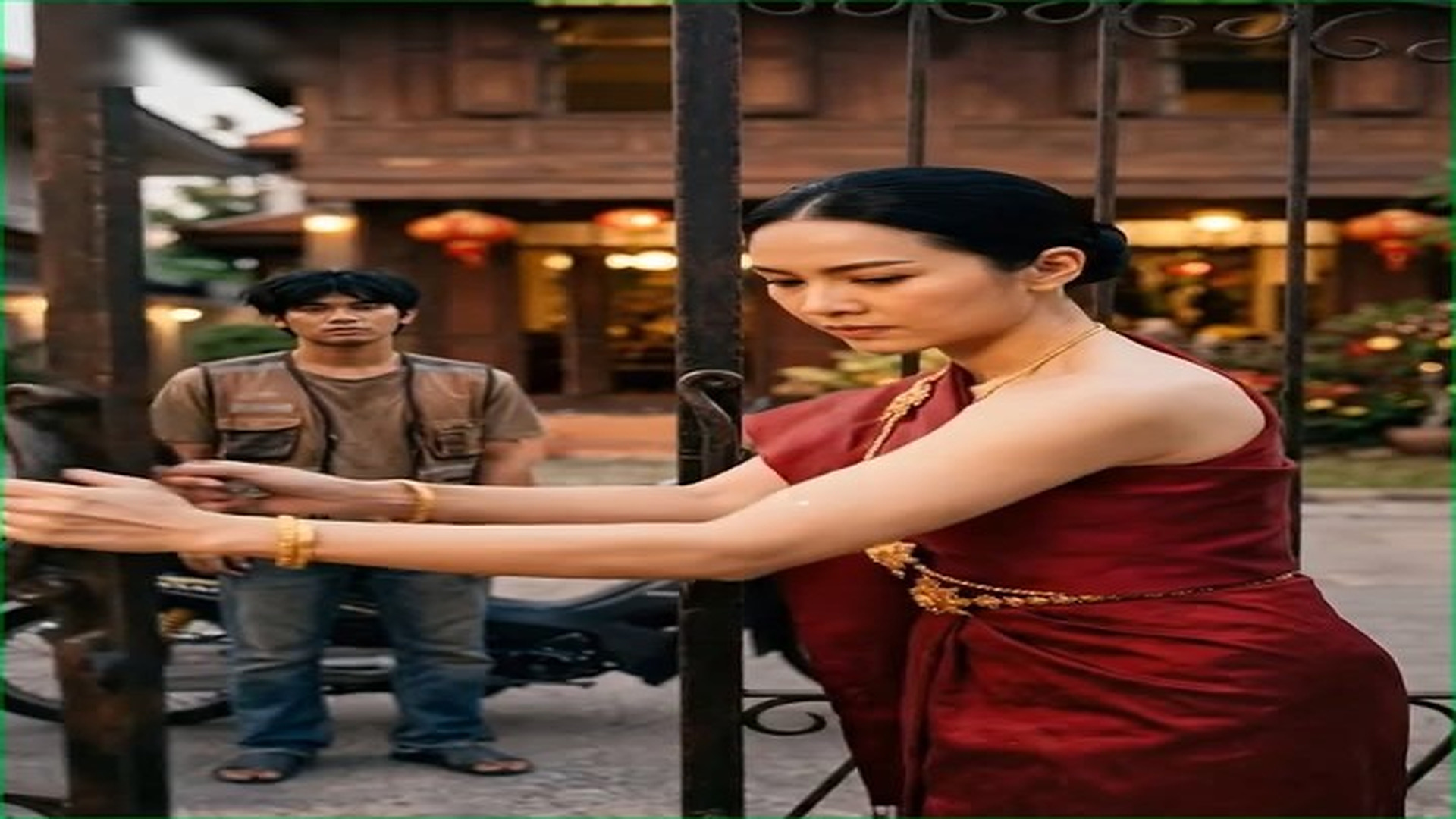 ดูตอนที่ 2: G2407007_ถือหม้อข้าวโดนปิดประตูใส่ 7 ปีต่อมากลับมาอีกครั้ง_part2 | Funny Fail 13